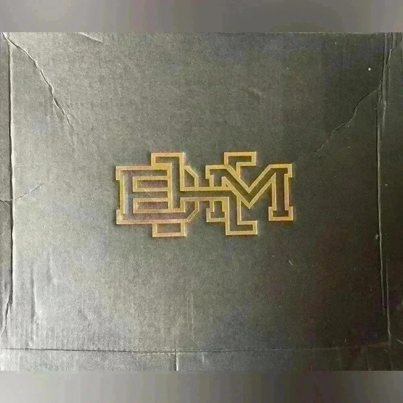 LEBRON SIZE 9.5 BHM - Picture 4 of 7